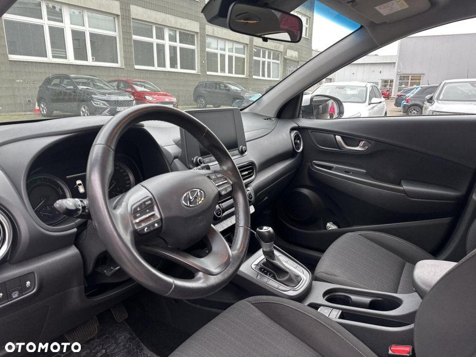 Hyundai Kona - 10