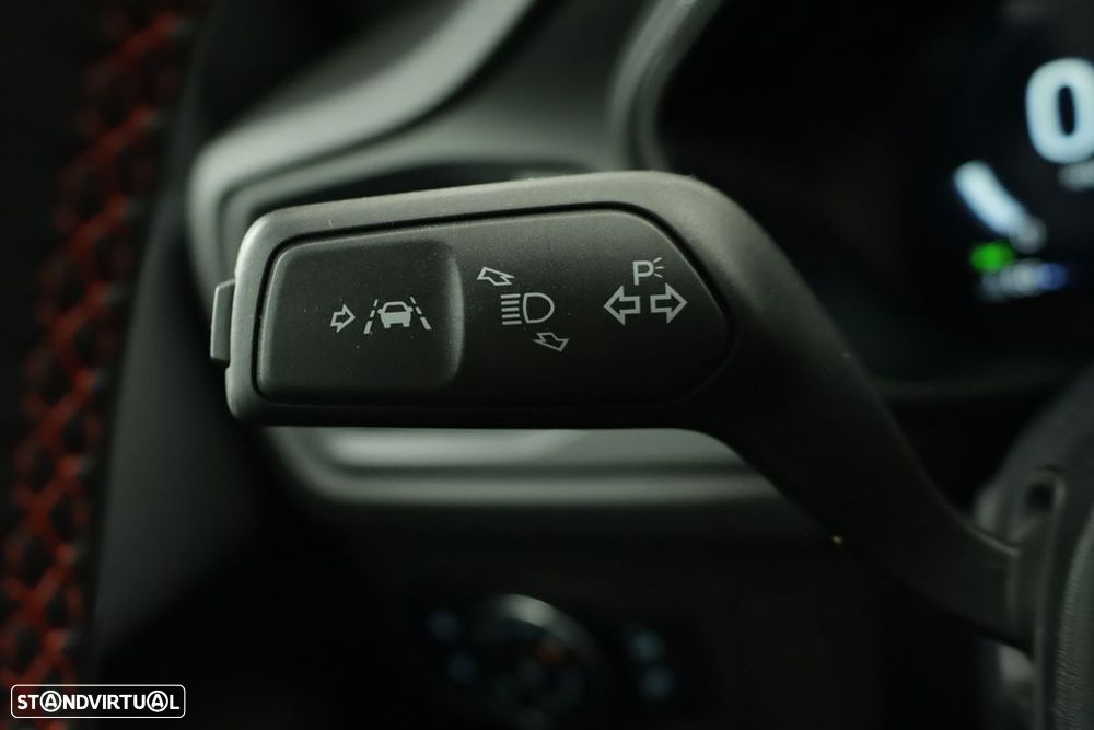 Ford Focus SW 1.0 EcoBoost MHEV ST-Line Aut. - 17