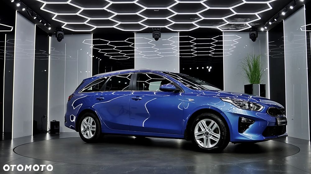 Kia Ceed 1.6 CRDi SCR M DCT - 10