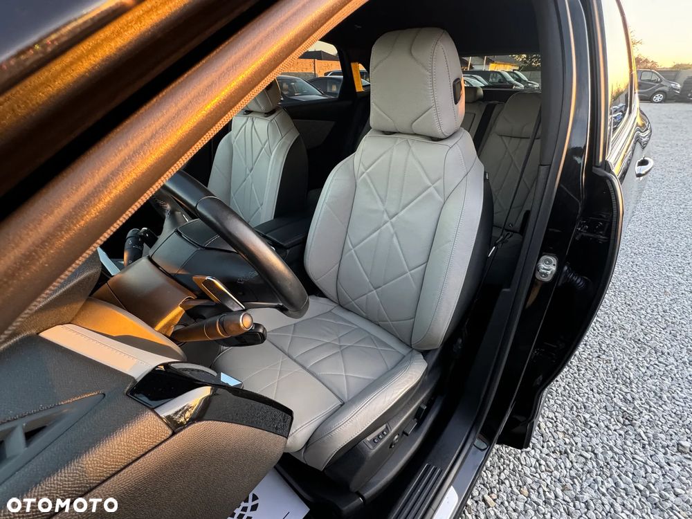 DS Automobiles DS 7 Crossback 2.0 BlueHDi Grand Chic - 29