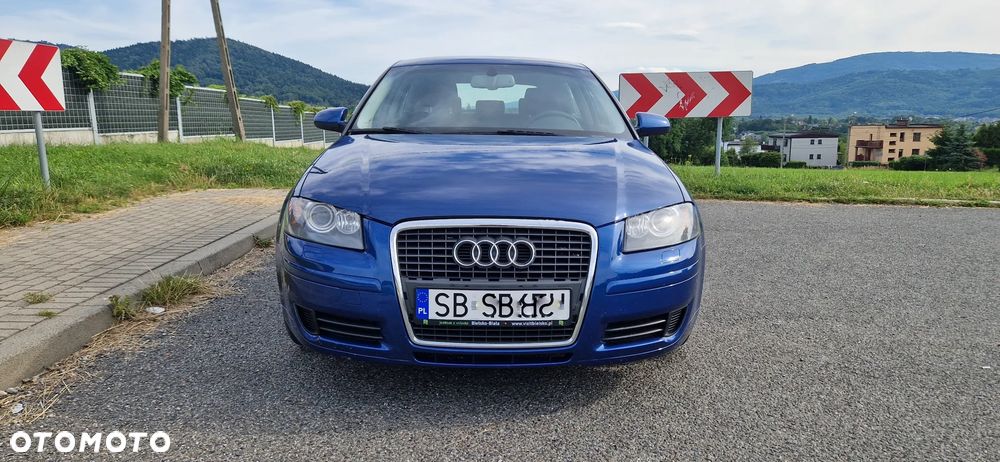 Audi A3 3-drzwiowe 1.9 TDI Attraction - 4