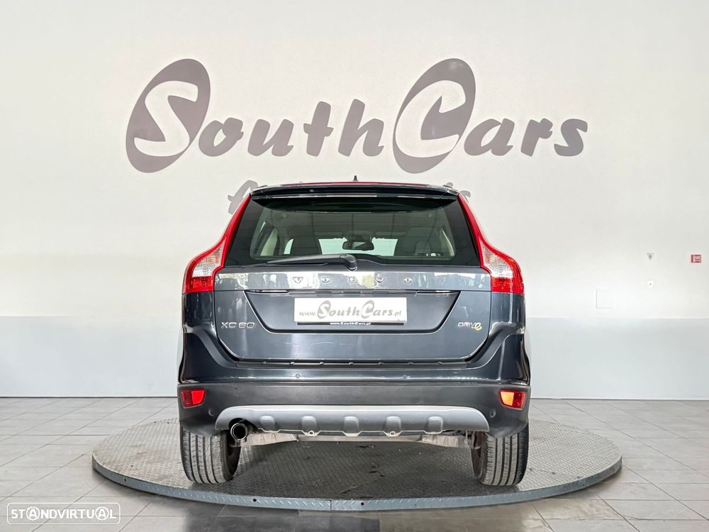 Volvo XC 60 2.0 D3 Drive Momentum - 5