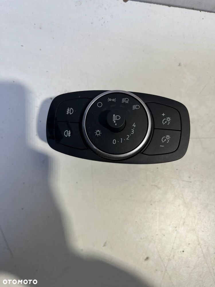 RK3113D061AA Przełącznik świateł - 1