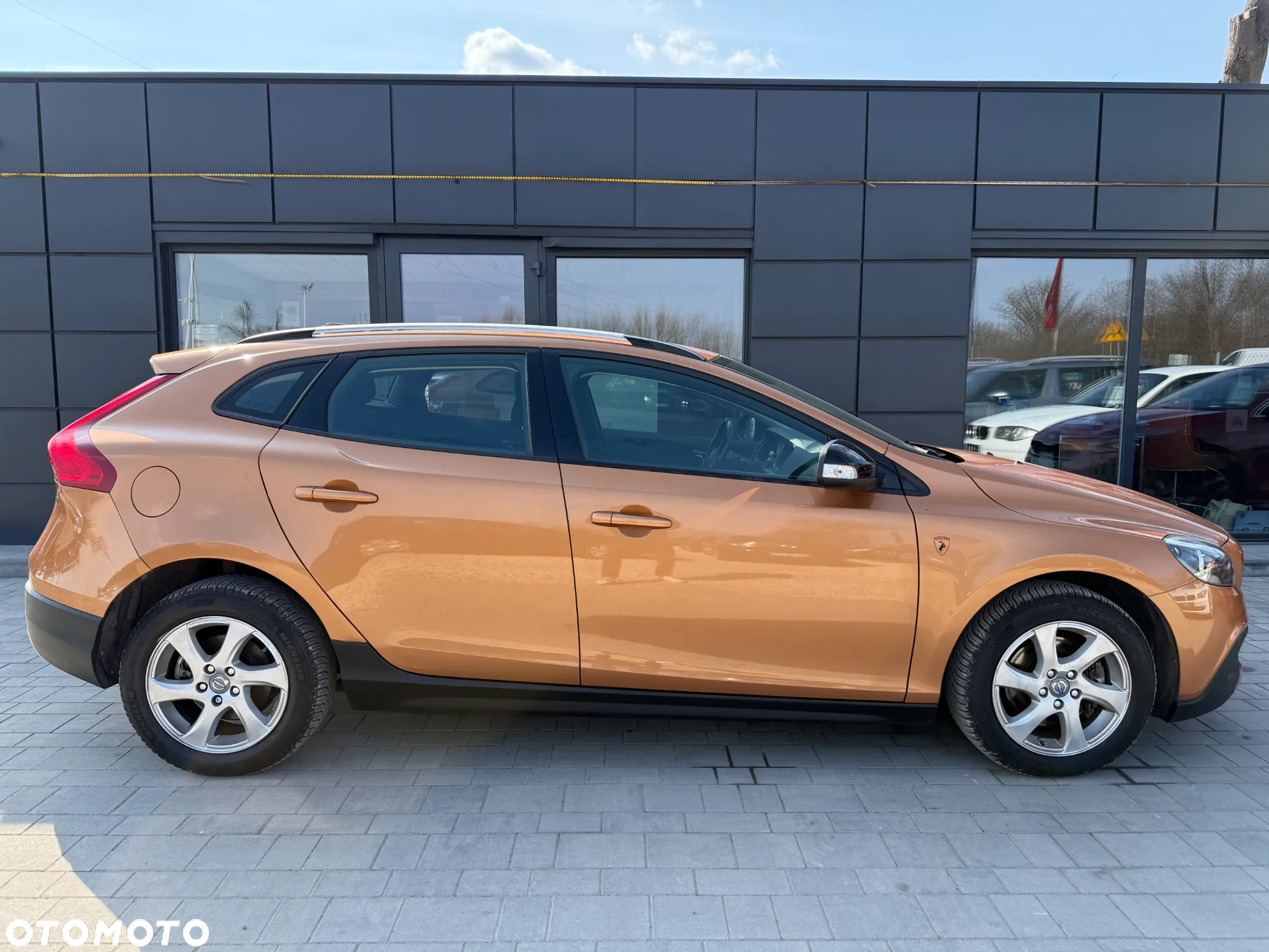 Volvo V40 D2 Momentum - 19