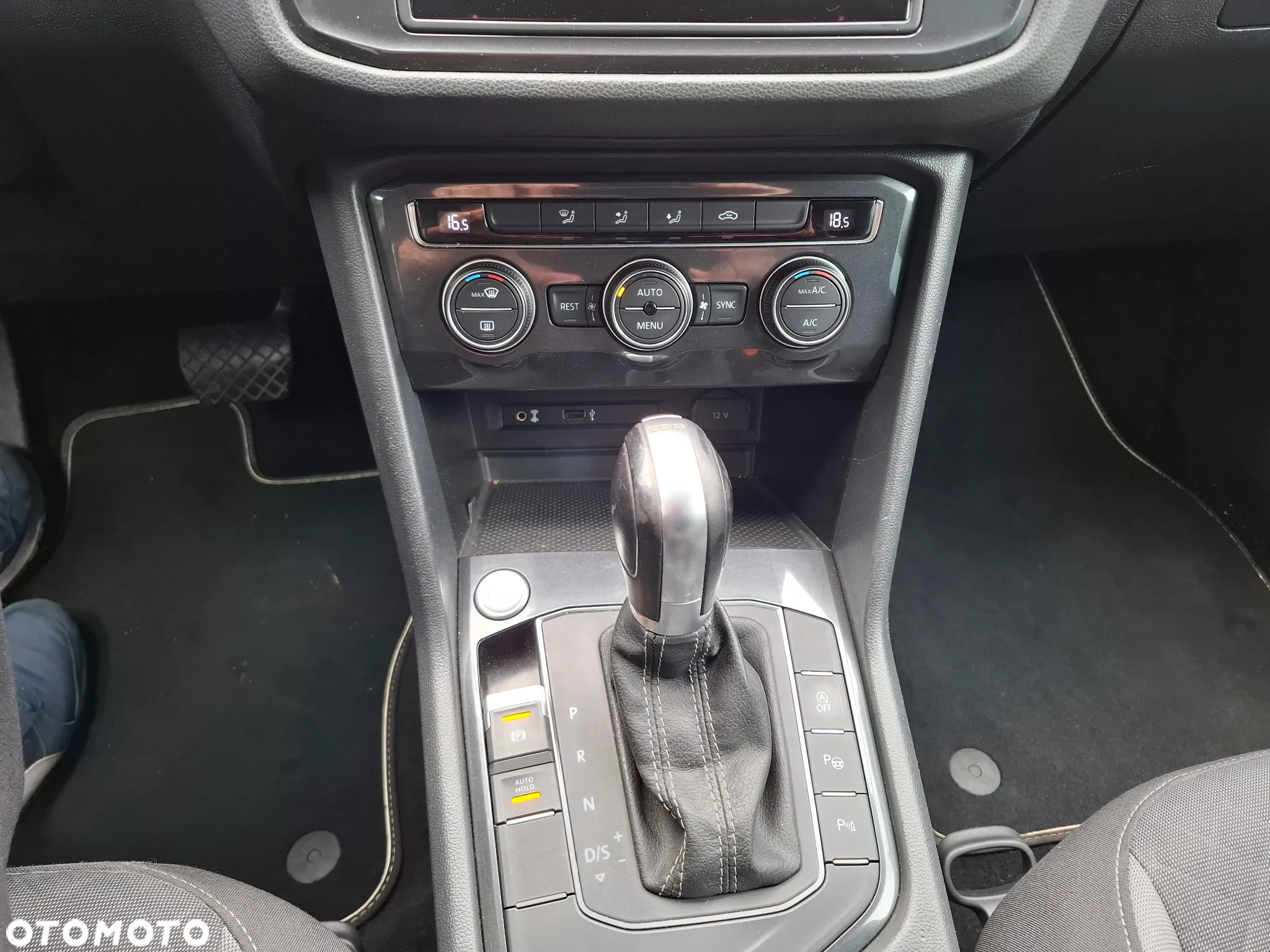 Volkswagen Tiguan 2.0 TDI BMT SCR 4Mot Comfortline DSG - 13