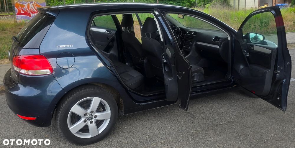 Volkswagen Golf 1.6 TDI DPF Team - 15