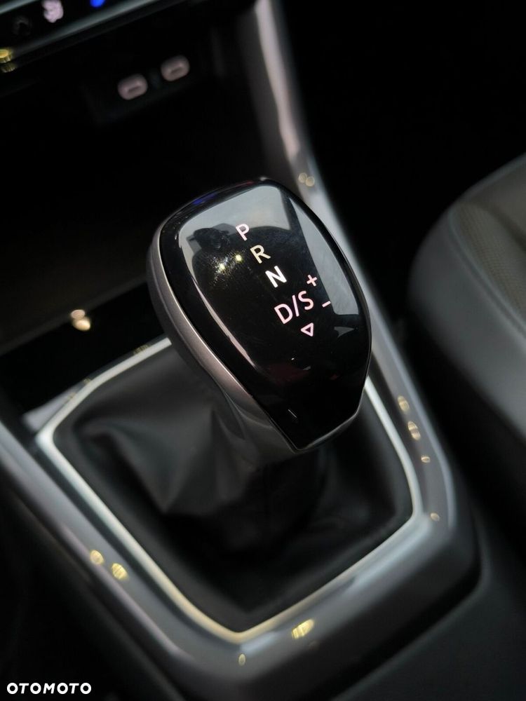 Volkswagen T-Cross - 18