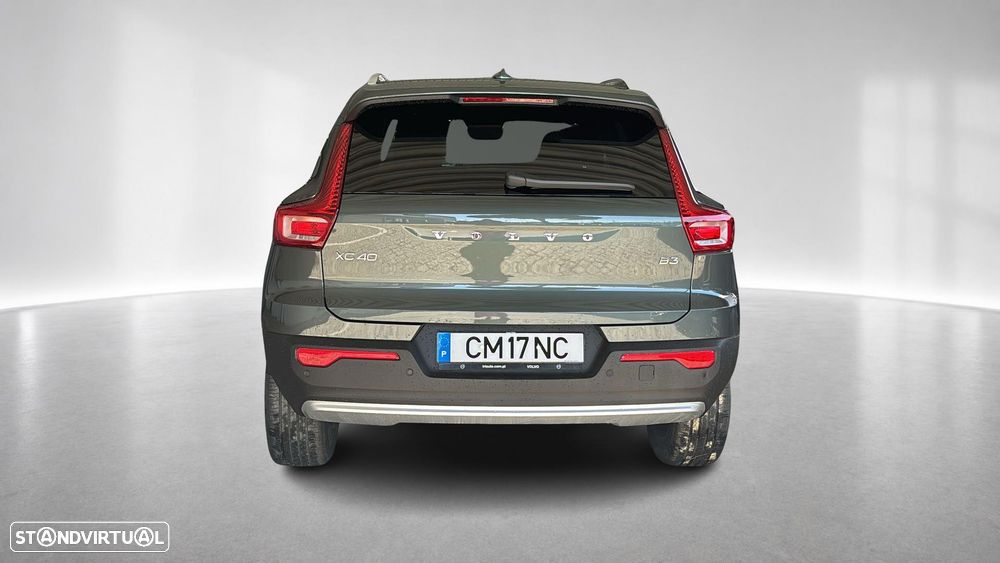 Volvo XC 40 2.0 B3 Core - 7