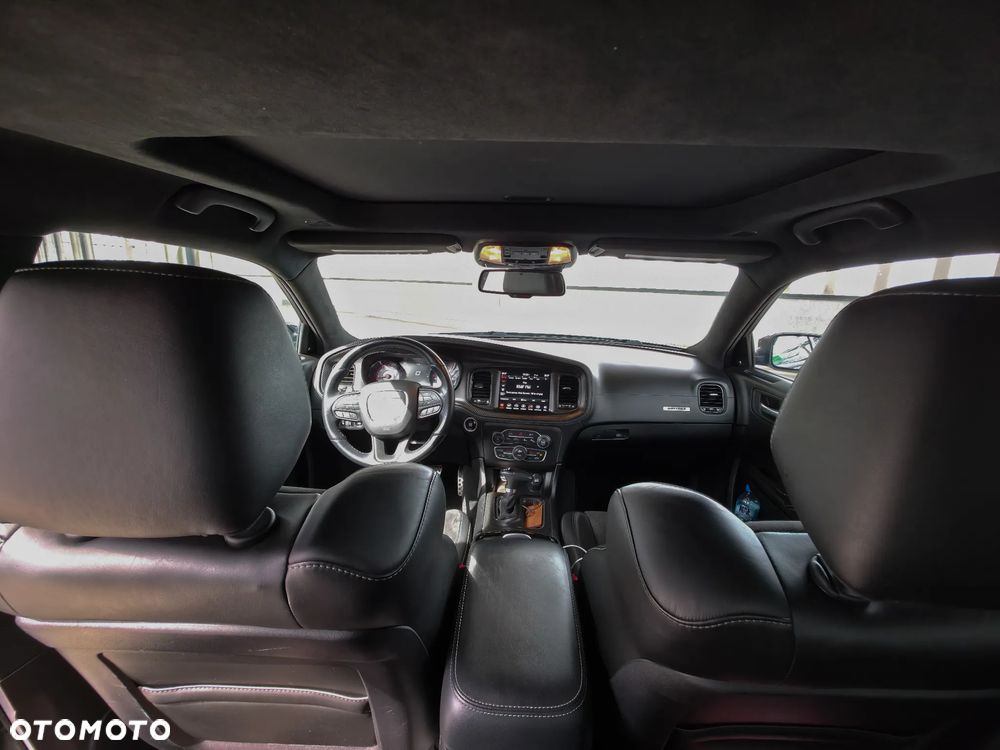 Dodge Charger 5.7 R/T Daytona - 19