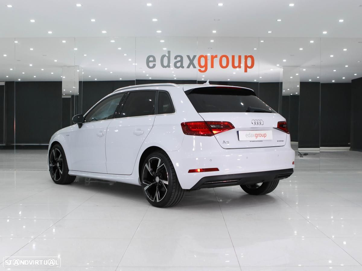 Audi A3 Sportback e-tron 1.4 TFSI Sport S tronic - 4