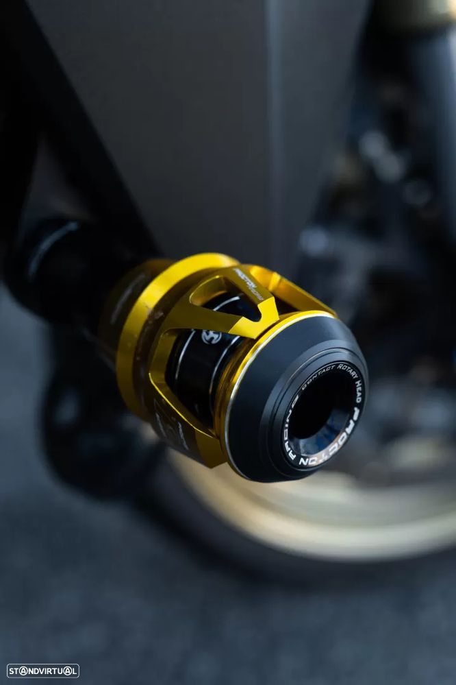 Honda CB CB1000R - 23