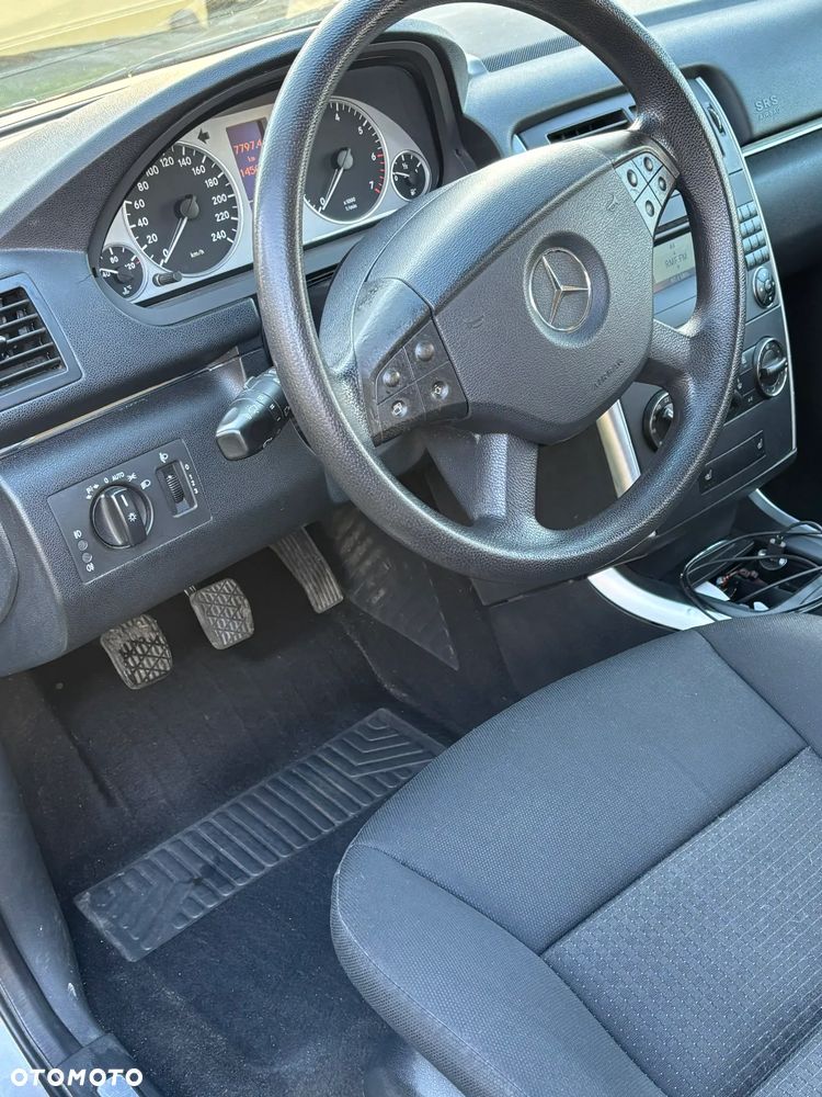 Mercedes-Benz Klasa B - 2