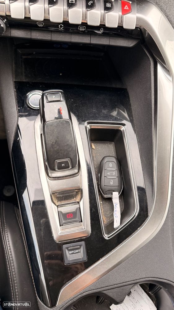 Peugeot 5008 BlueHDI 120 EAT6 Stop & Start Allure - 13