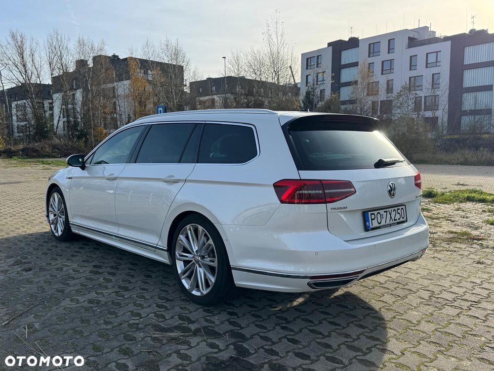 Volkswagen Passat 2.0 TDI Bi-Turbo BMT 4Mot Highline DSG - 4
