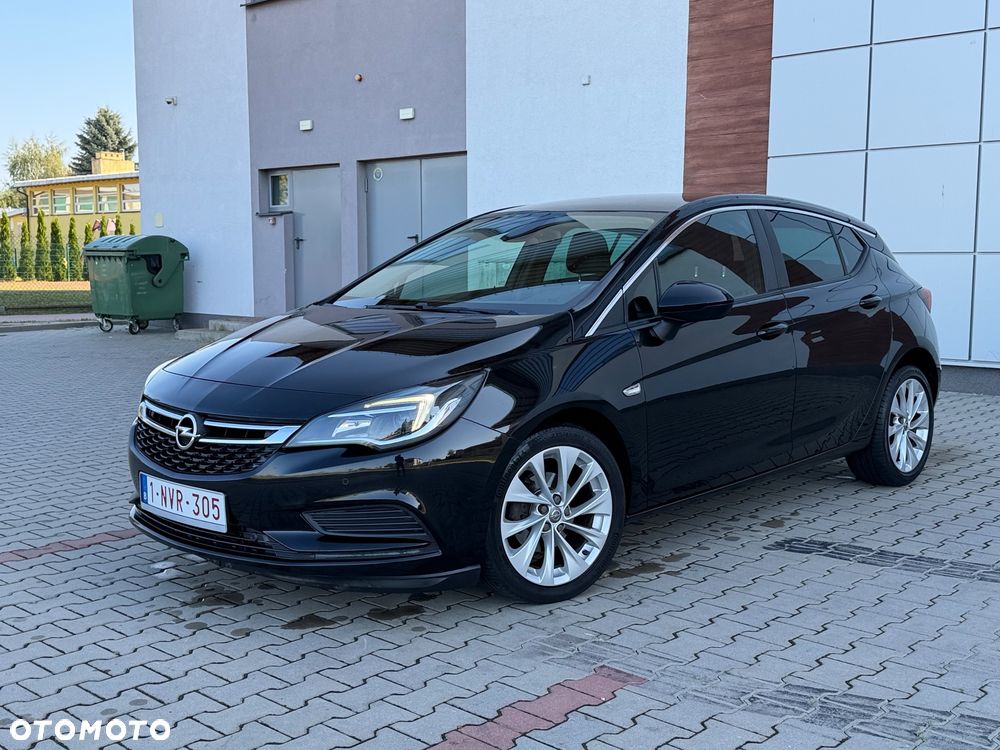 Opel Astra 1.6 D (CDTI) Dynamic - 2