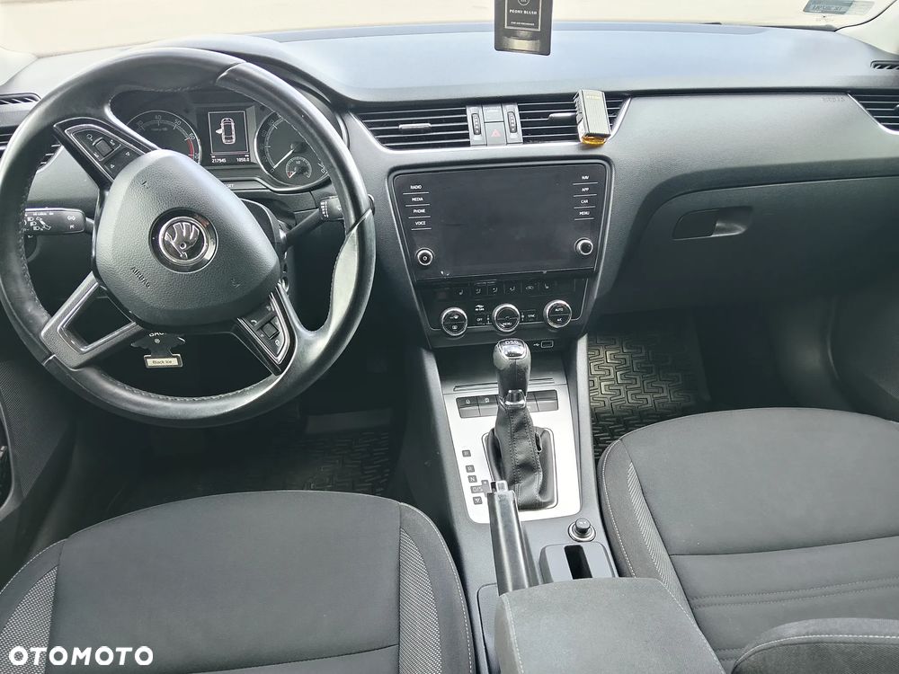 Skoda Octavia - 15