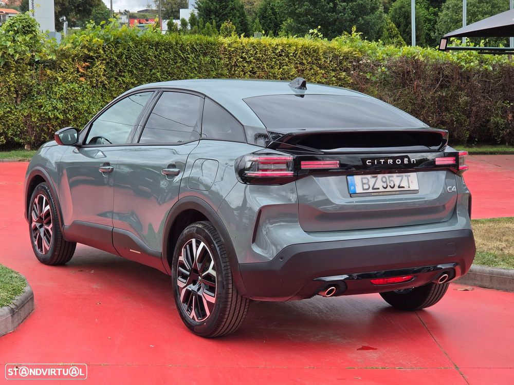 Citroën C4 1.2 PureTech Shine EAT8 - 5