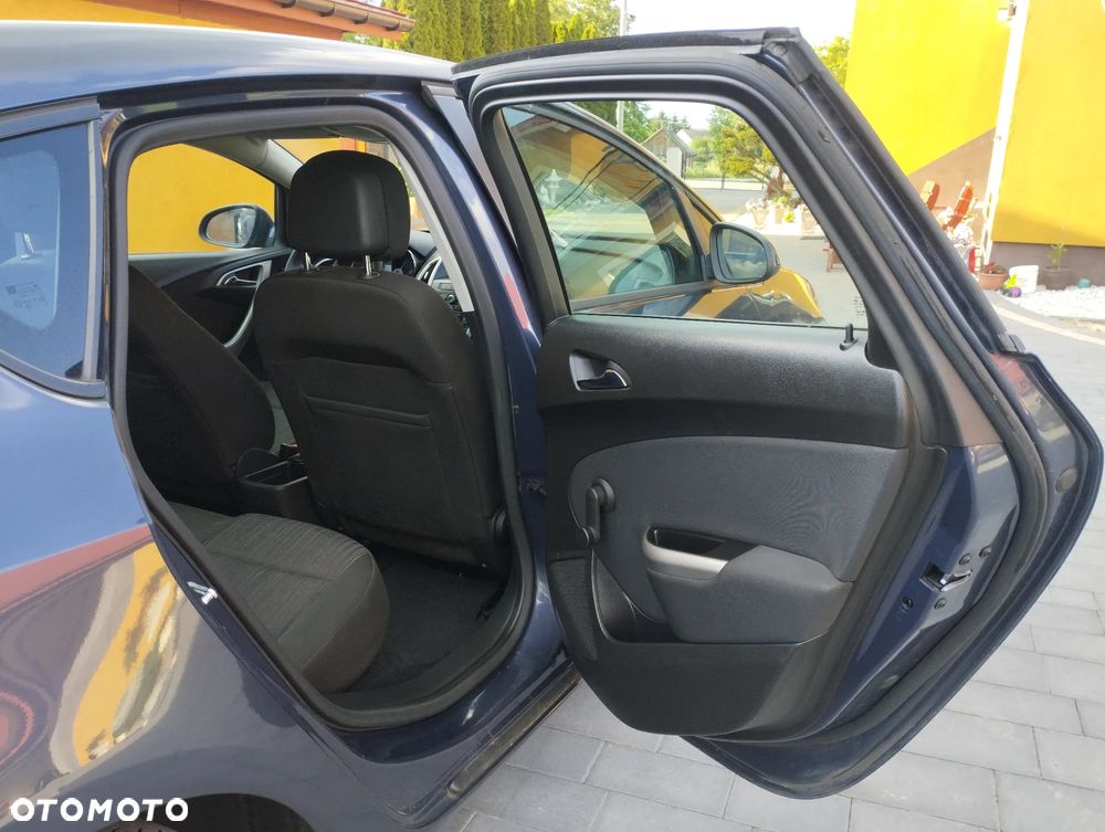 Opel Astra - 20