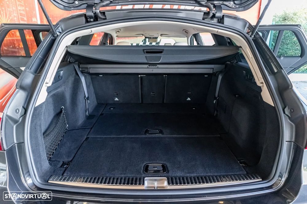 Mercedes-Benz E 220 d Avantgarde 7L - 28
