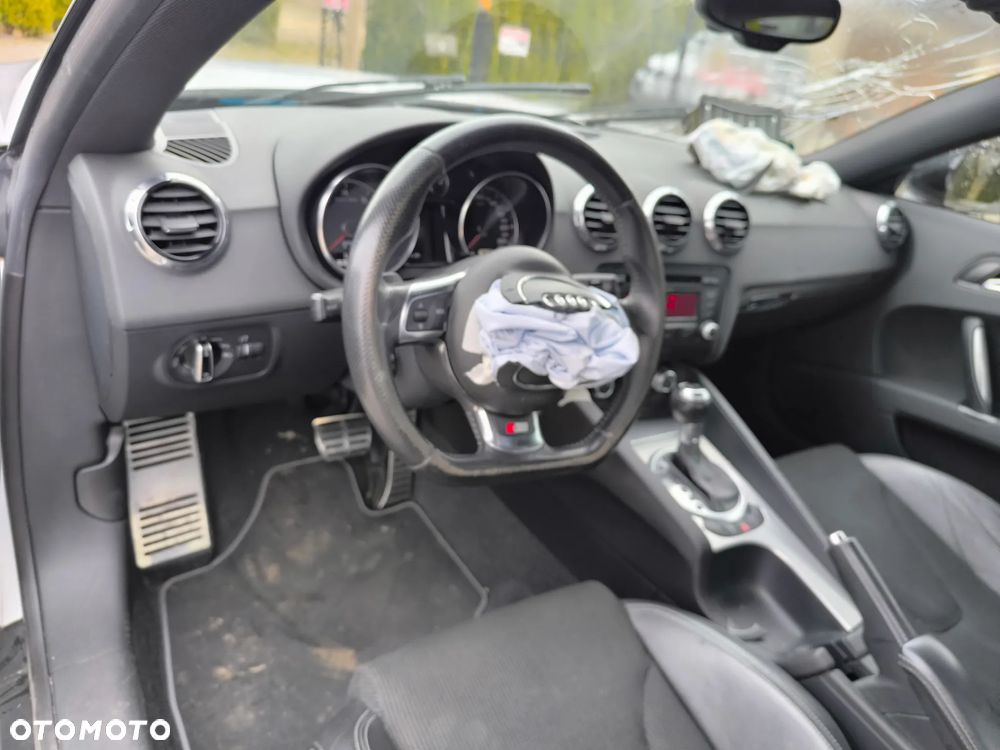 Audi TT Coupé - 19