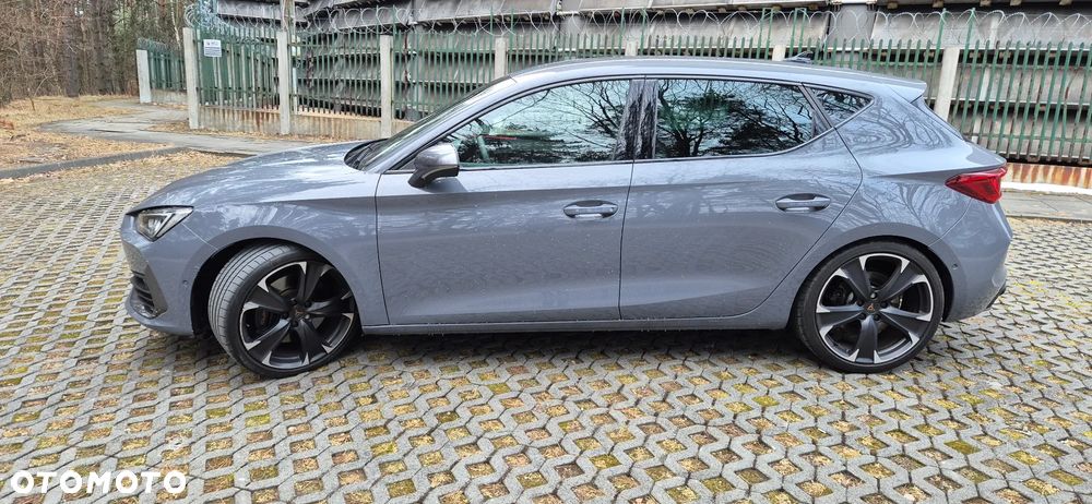 Cupra Leon 2.0 TSI VZ DSG - 5