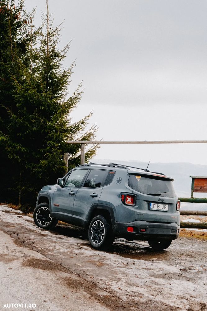 Jeep Renegade 2.0 M-Jet 4x4 Low AT9 Trailhawk - 9