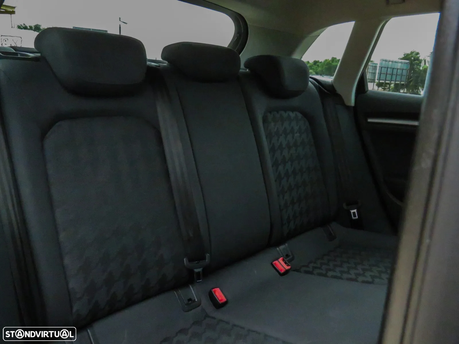 Audi A3 Sportback 1.6 TDI Attraction - 25