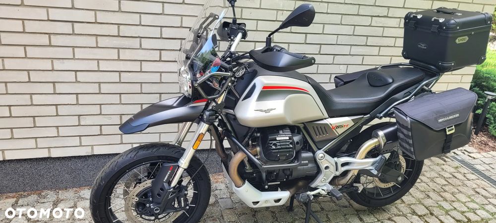 Moto Guzzi V85 - 39