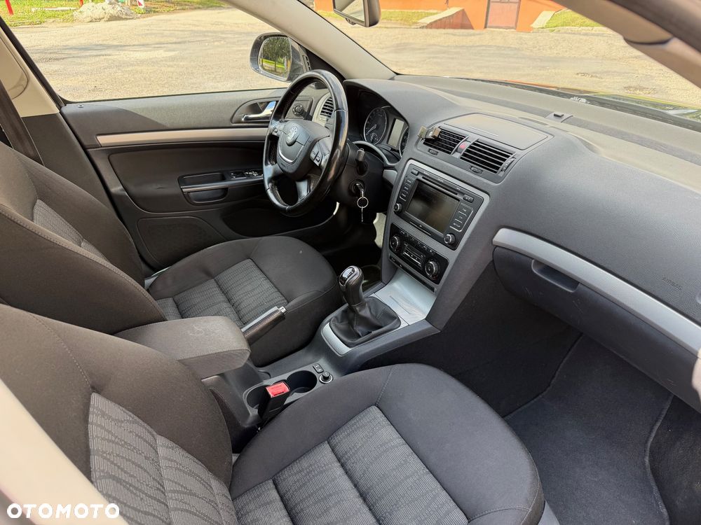 Skoda Octavia 2.0 TDI DPF 4x4 Elegance - 8