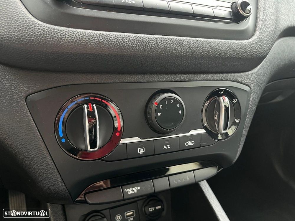 Hyundai i20 1.2 Comfort - 14