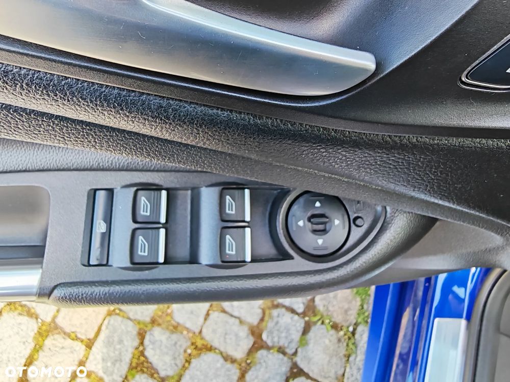 Ford Kuga 1.5 EcoBoost 2x4 ST-Line - 34