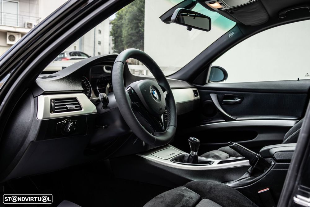 BMW 320 - 13