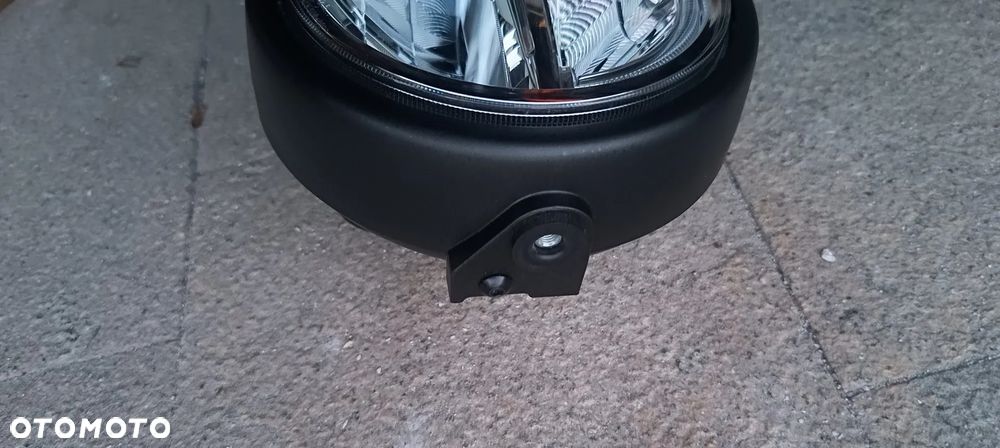 YAMAHA XSR 125 LAMPA PRZÓD REFLEKTOR LED - 4