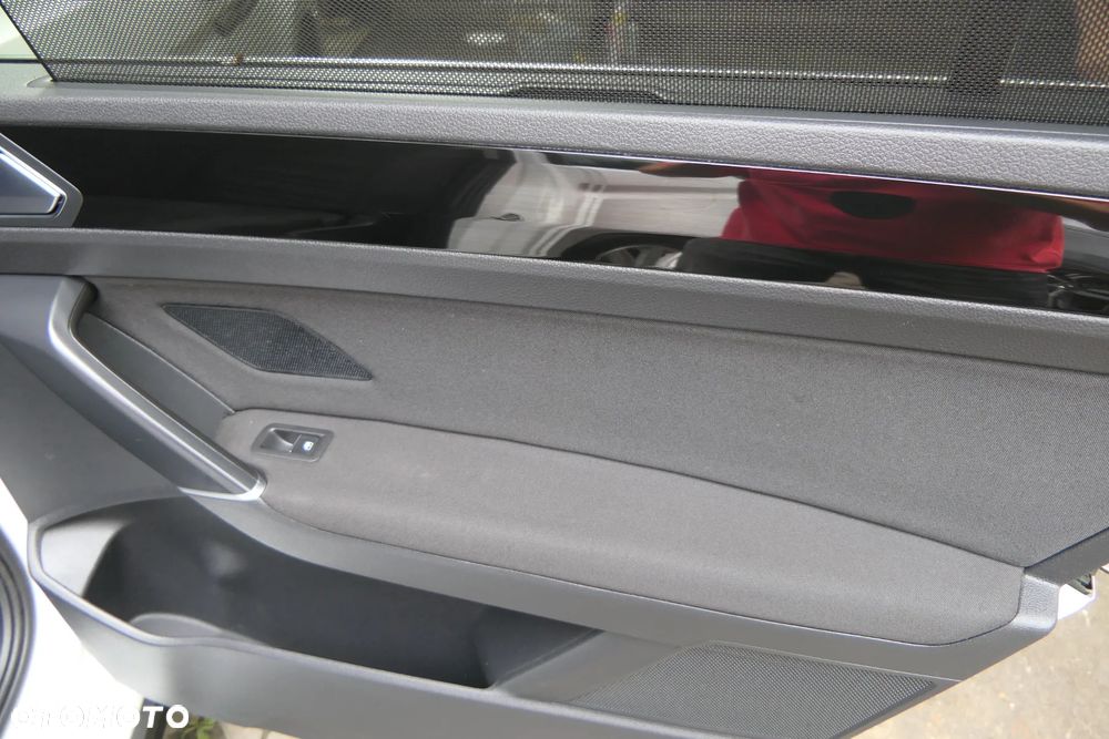Volkswagen Touran - 35