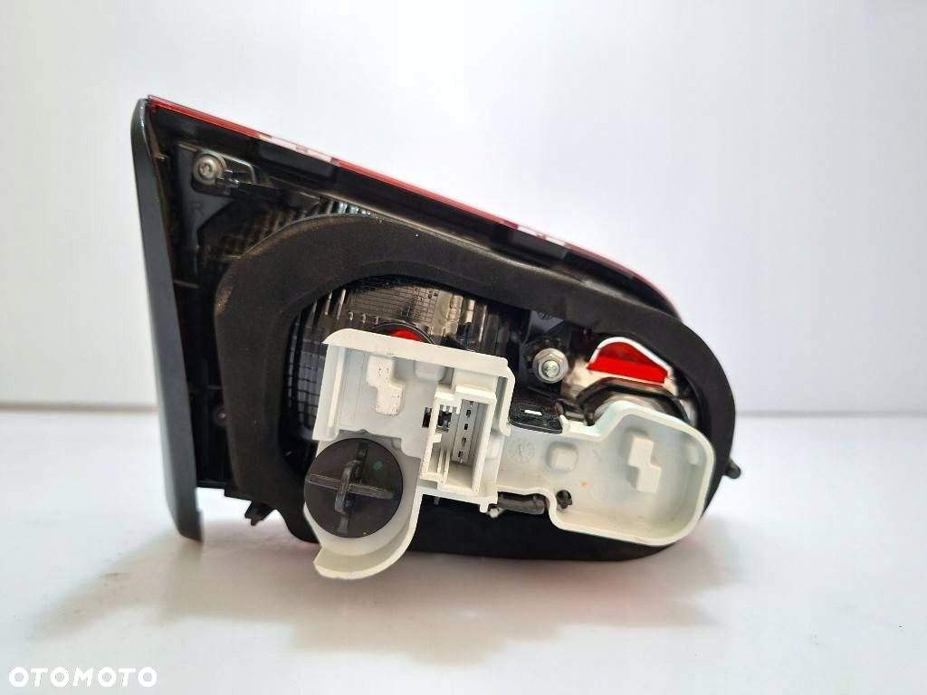 VW Golf VII 2016 Tył strona prawa Lampy tylnej klapy bagażnika 5G9945094F - 8
