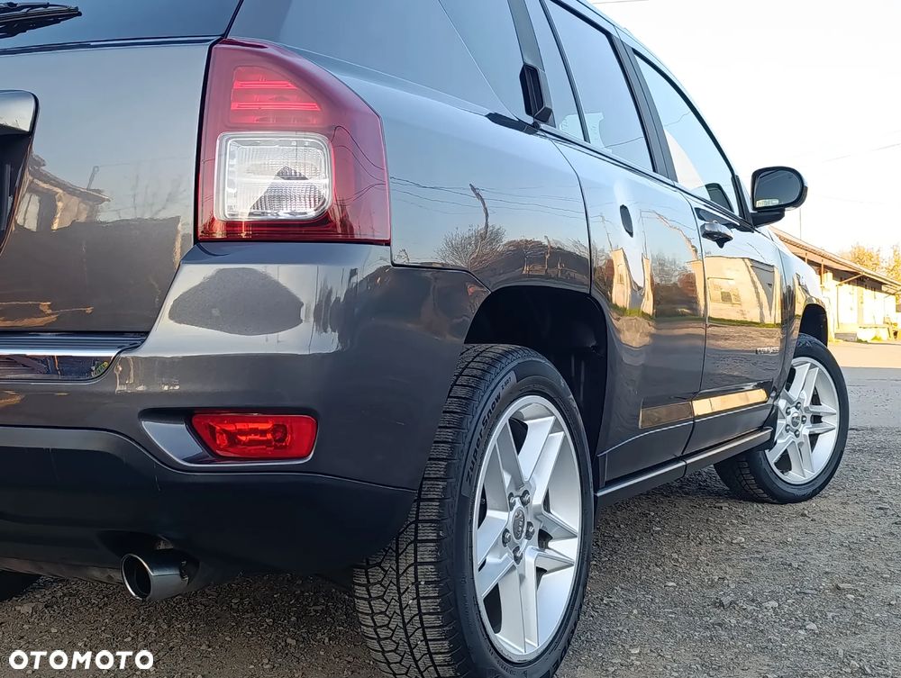 Jeep Compass 2.0 4x2 Limited - 25