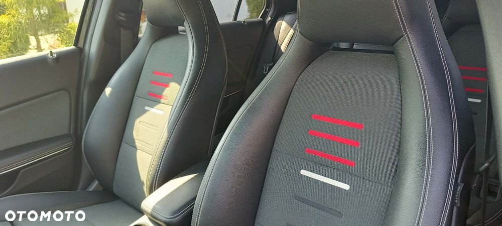 Mercedes-Benz Klasa A 180 d - 17