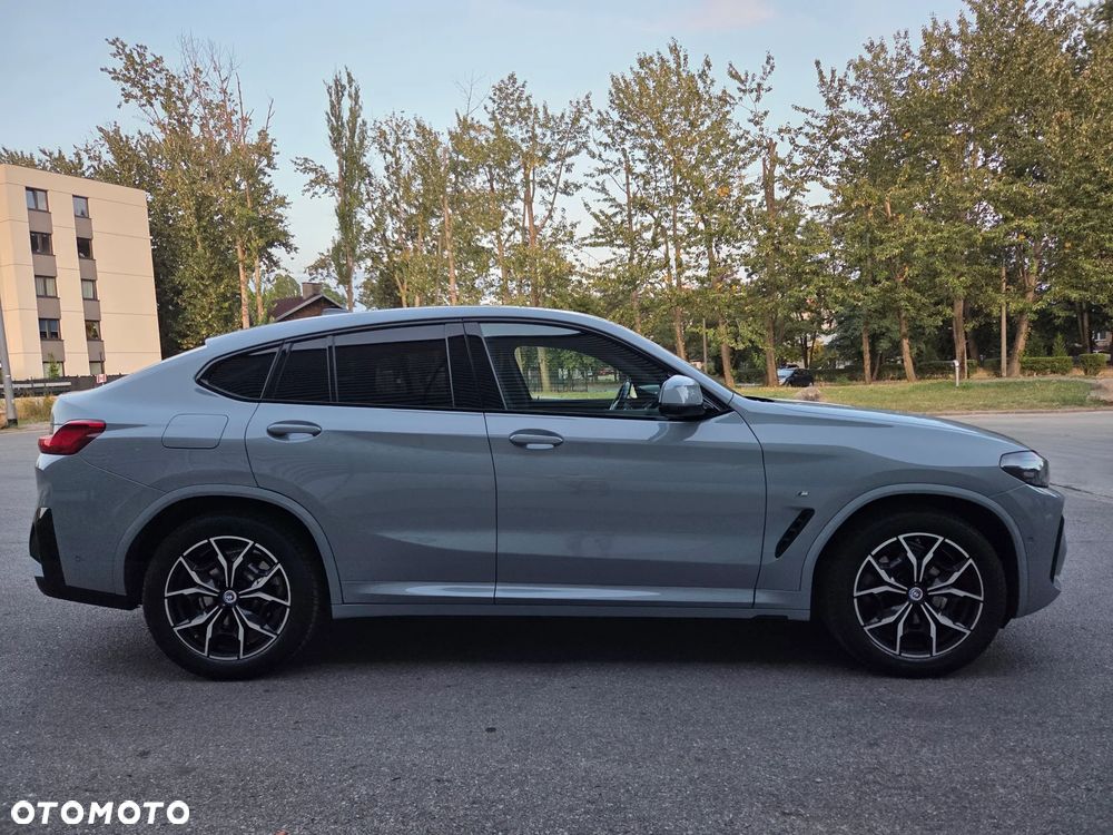 BMW X4 - 4