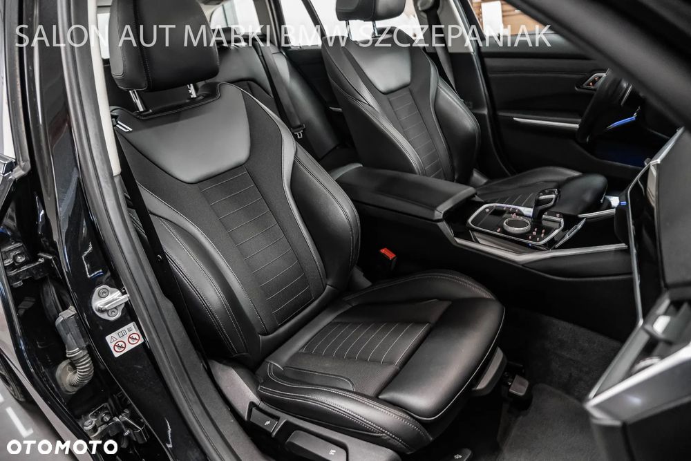 BMW Seria 3 320d Sport Line - 31