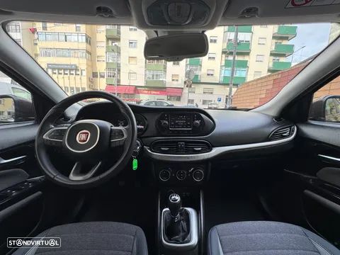 Fiat Tipo 1.3 M-Jet Lounge J17 - 9