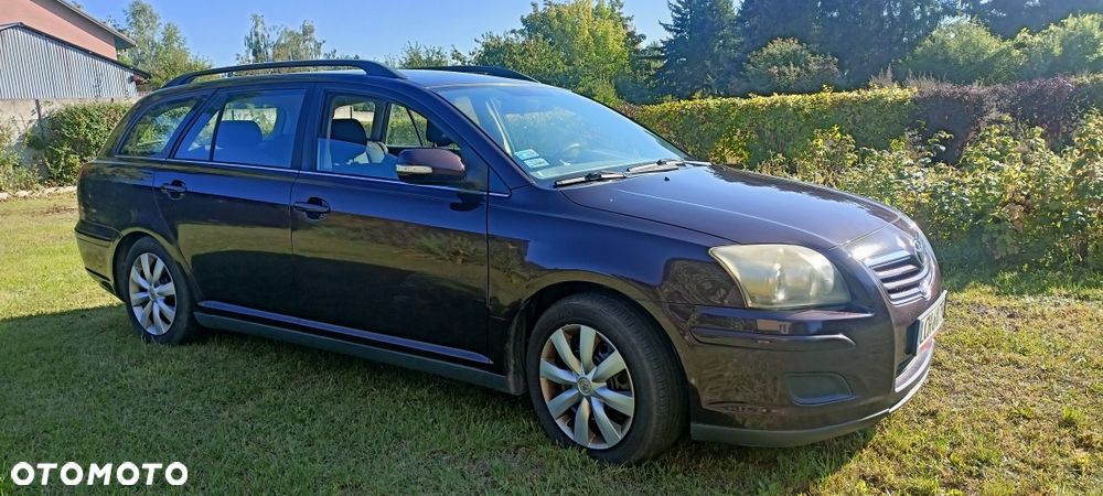 Toyota Avensis - 3