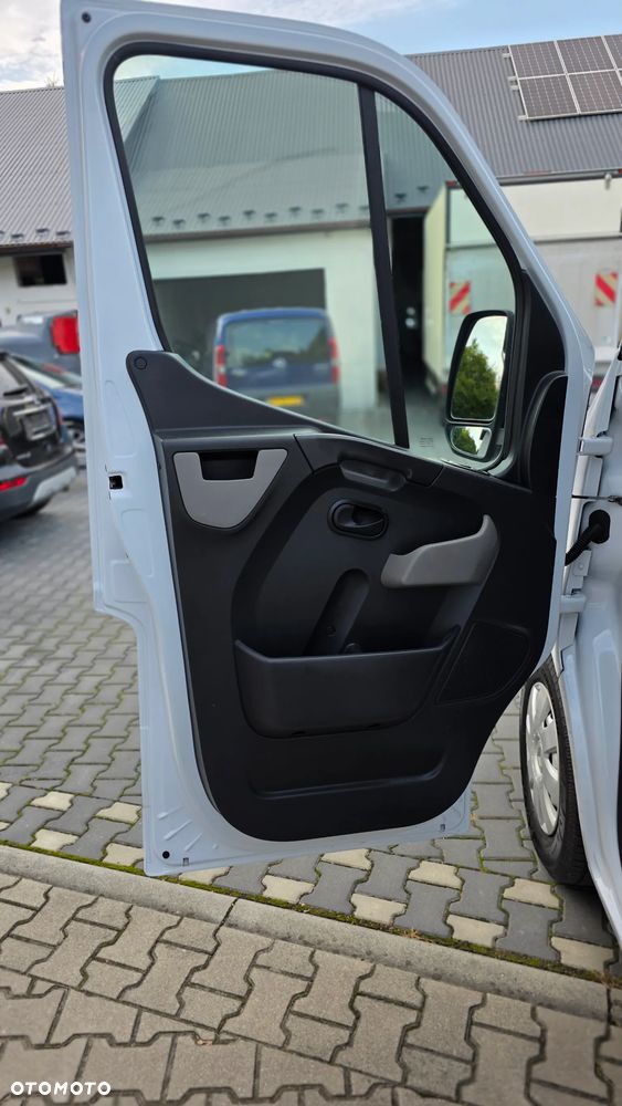 Renault Master - 15