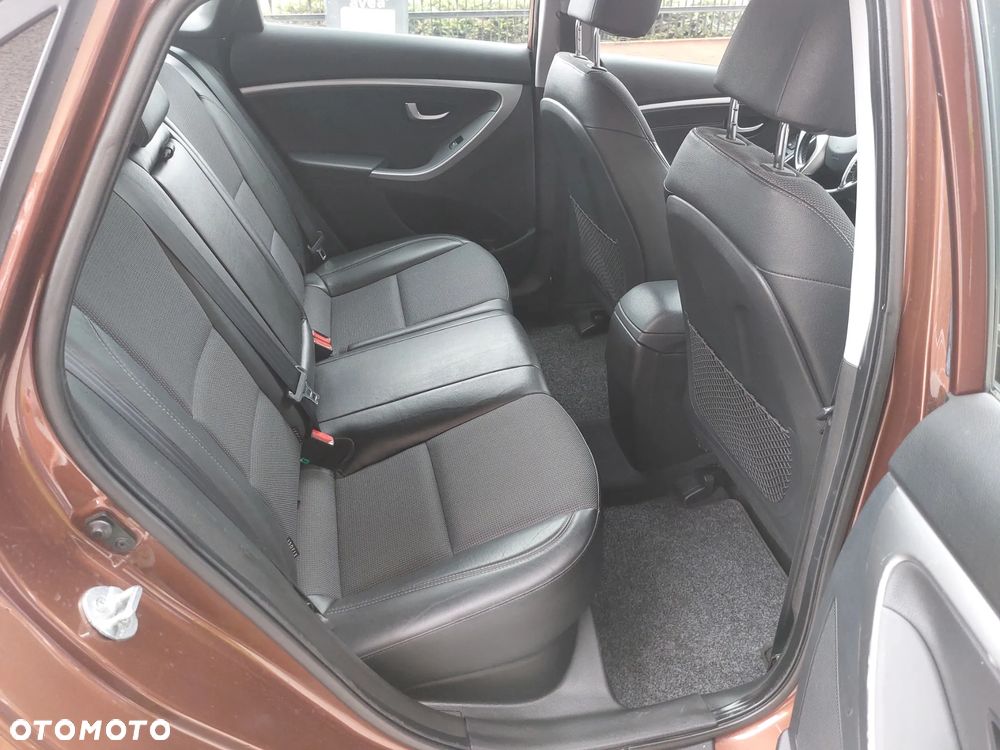 Hyundai i30 1.4 Style - 9