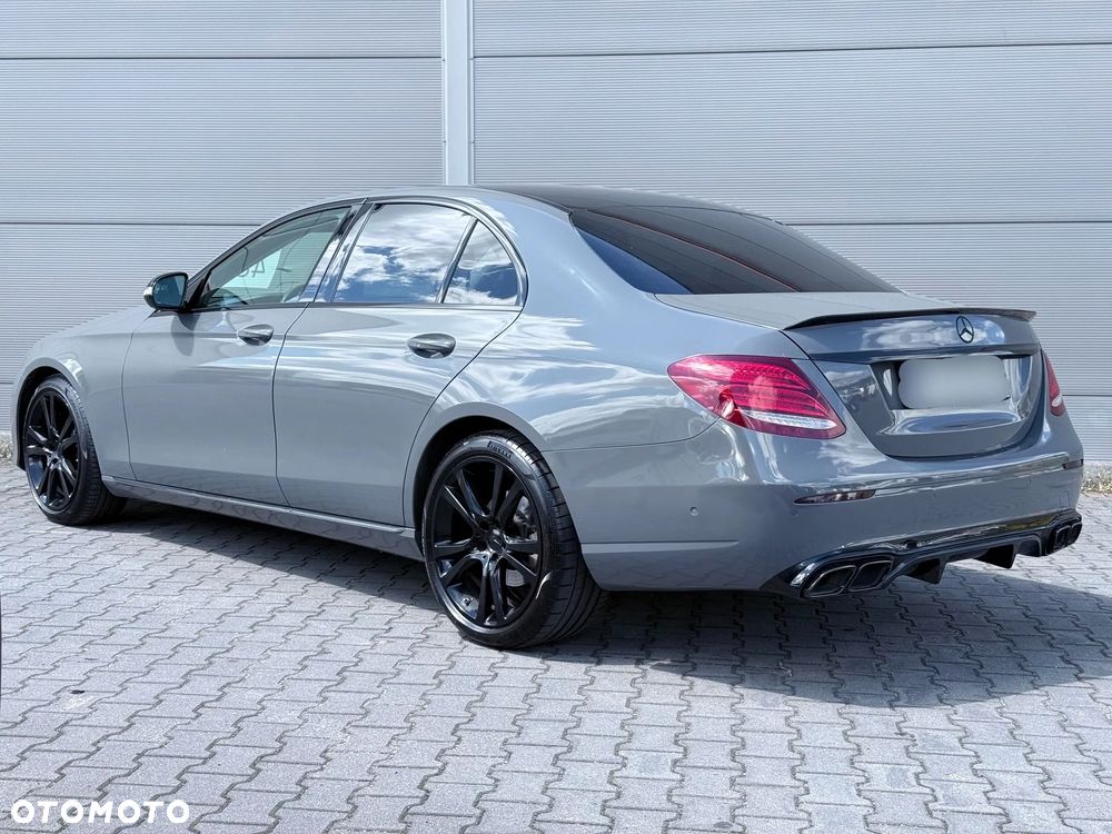 Mercedes-Benz Klasa E 200 d 9G-TRONIC AMG Line - 4