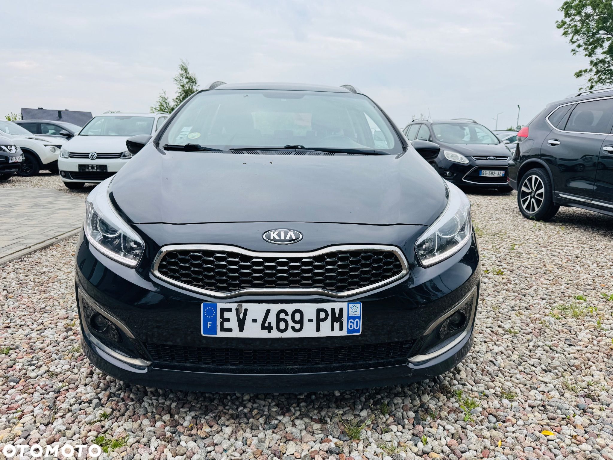 Kia Ceed 1.6 CRDi 136 ISG Spirit - 1