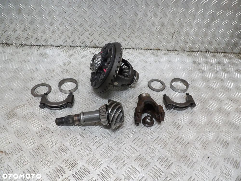 JEEP CHEROKEE XJ MOST PRZÓD 39/11 3.55 DANA 30 - 2