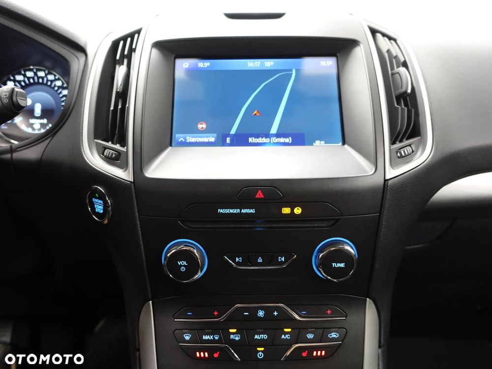 Ford S-Max - 36