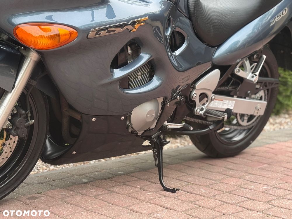 Suzuki GSX-F - Katana - 17