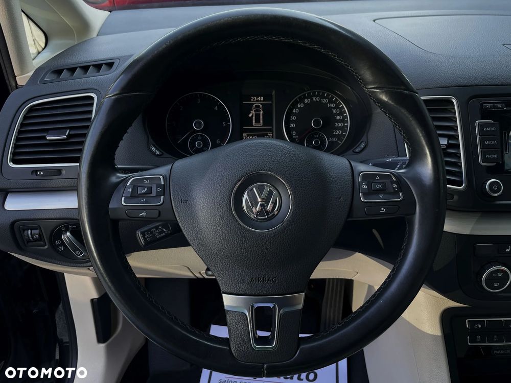 Volkswagen Sharan 2.0 TDI DSG Highline Black Style - 24