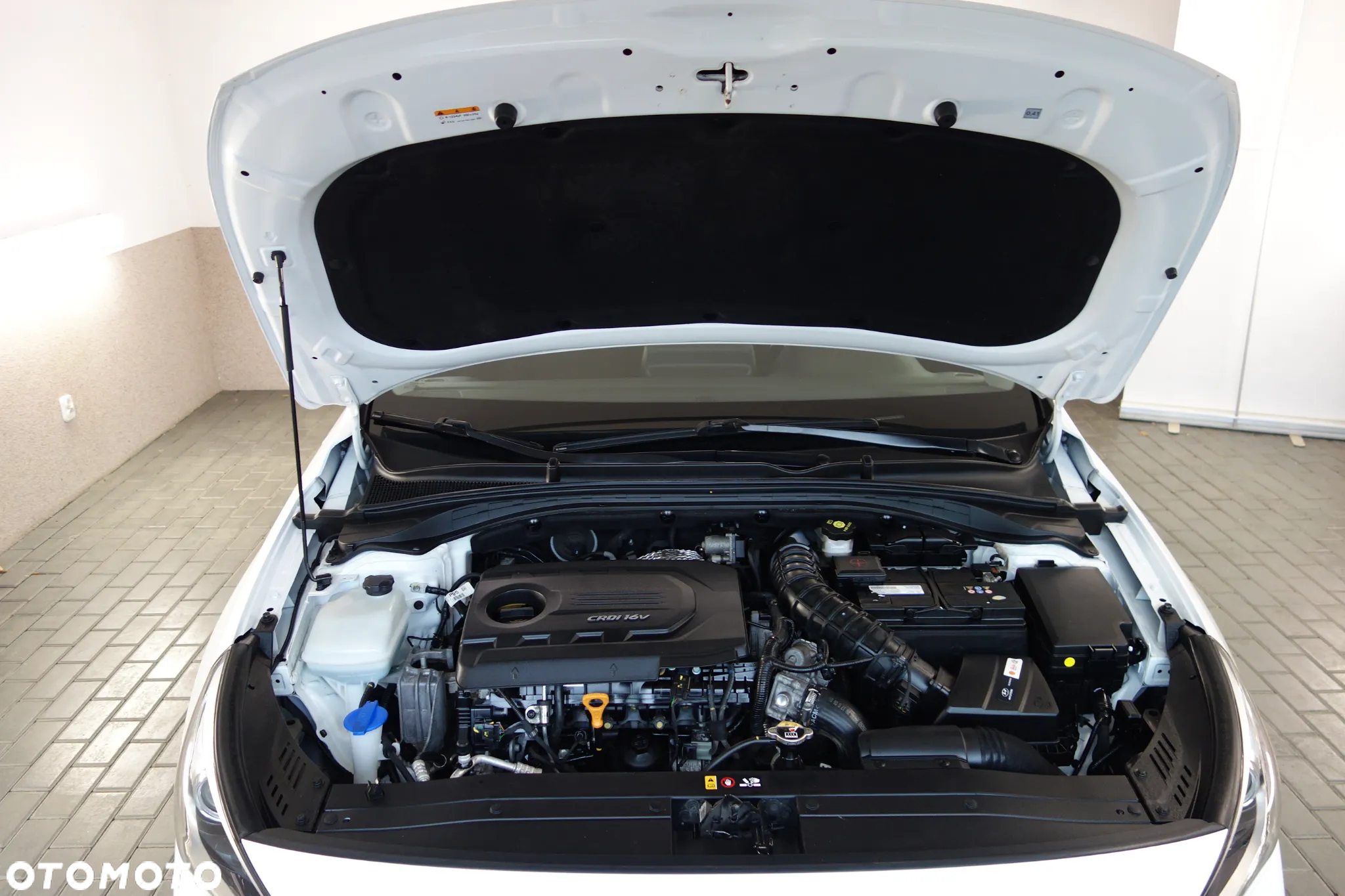 Hyundai i30 1.6 CRDi BlueDrive Classic - 8